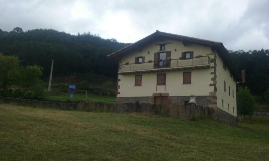 Casa Rural Lakoizketa Legasa Luaran gambar